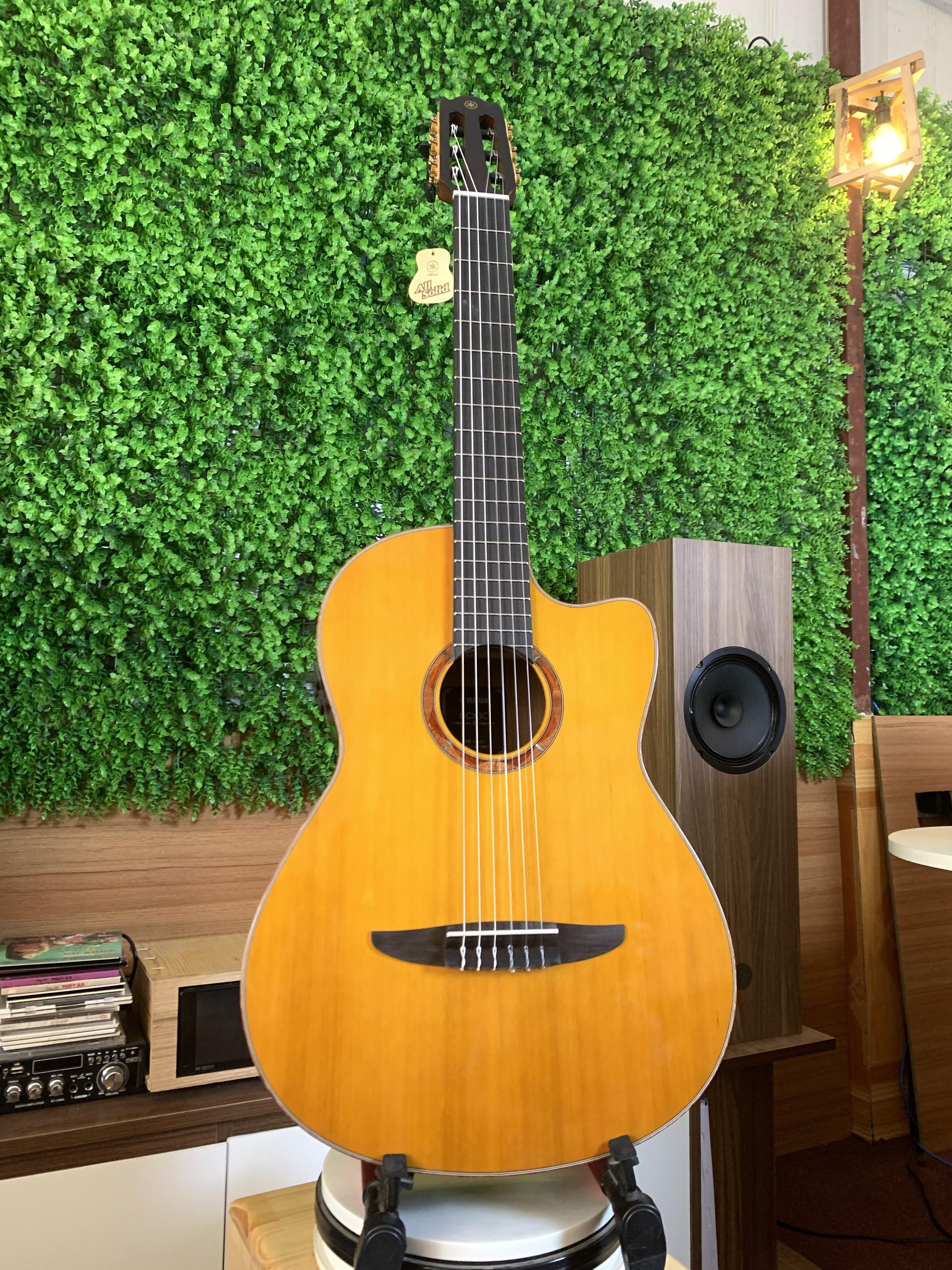 Đàn Guitar Nylon Yamaha NCX3C Natural (Hàng chính hãng) Đàn Guitar Nylon Yamaha NCX3C Natural (Hàng chính hãng)