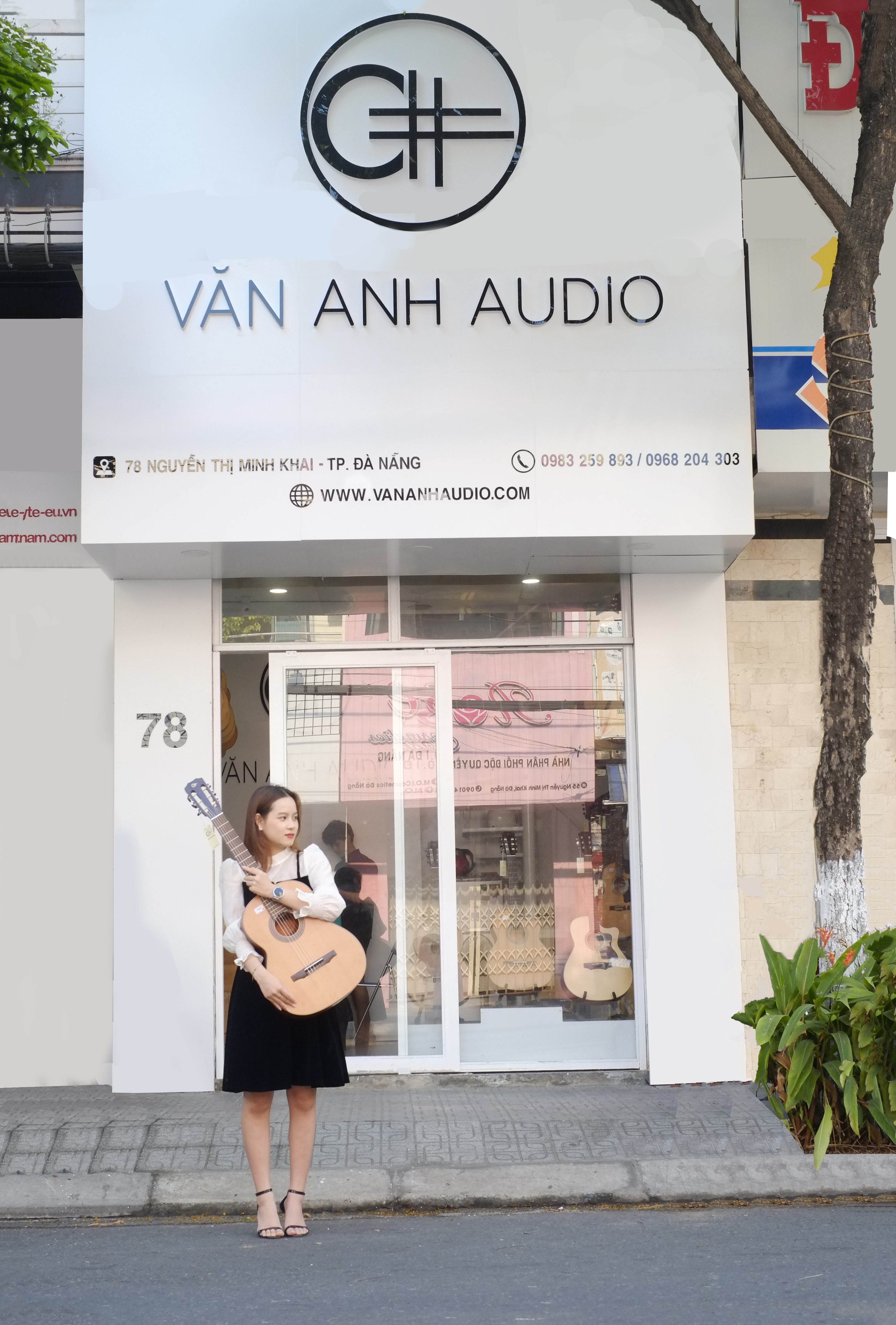 Shop đàn guitar Văn Anh Audio tại Đà Nẵng