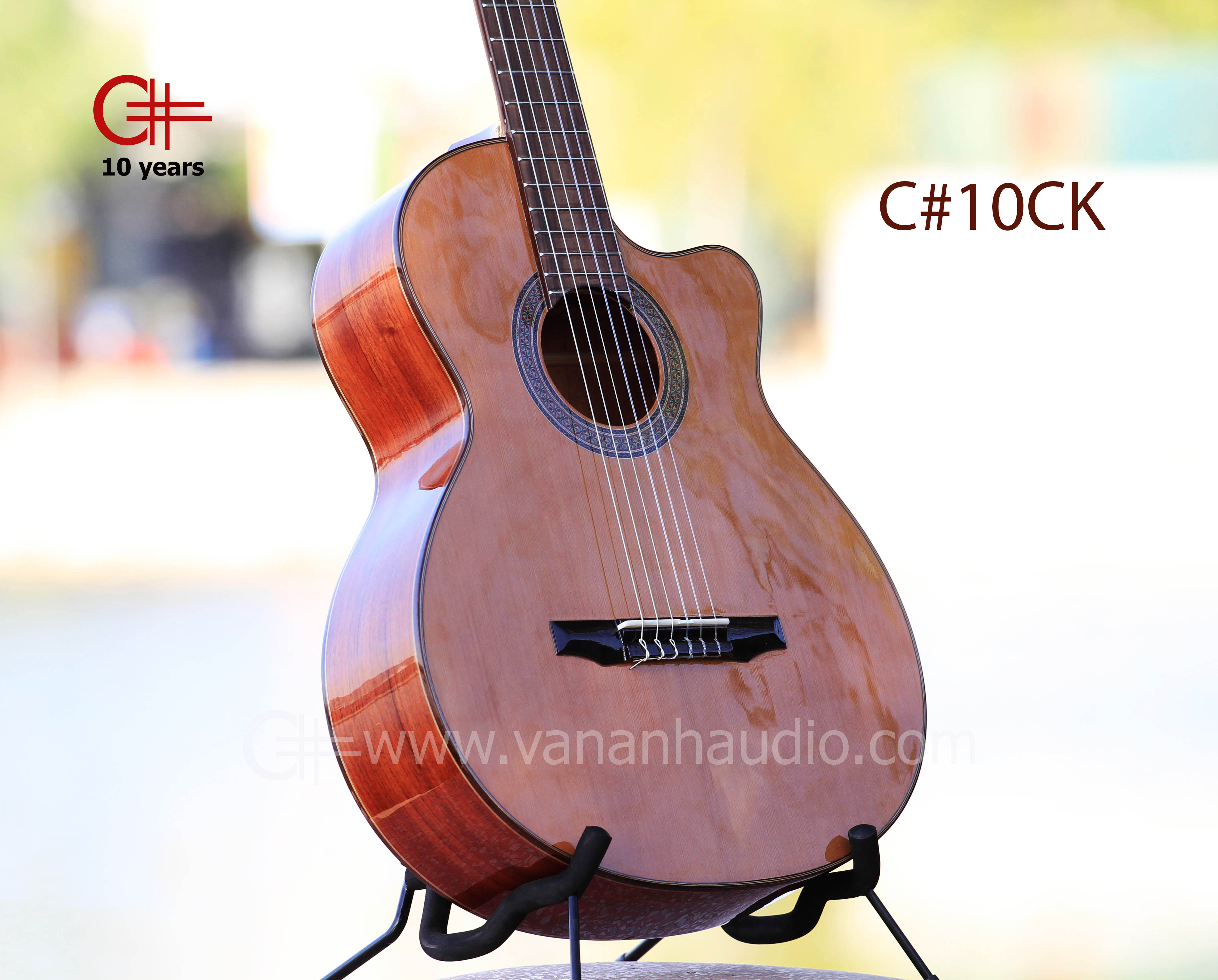 Đàn guitar classic C#10CK gắn EQ-Metb12 Đàn guitar classic C#10CK gắn EQ-Metb12