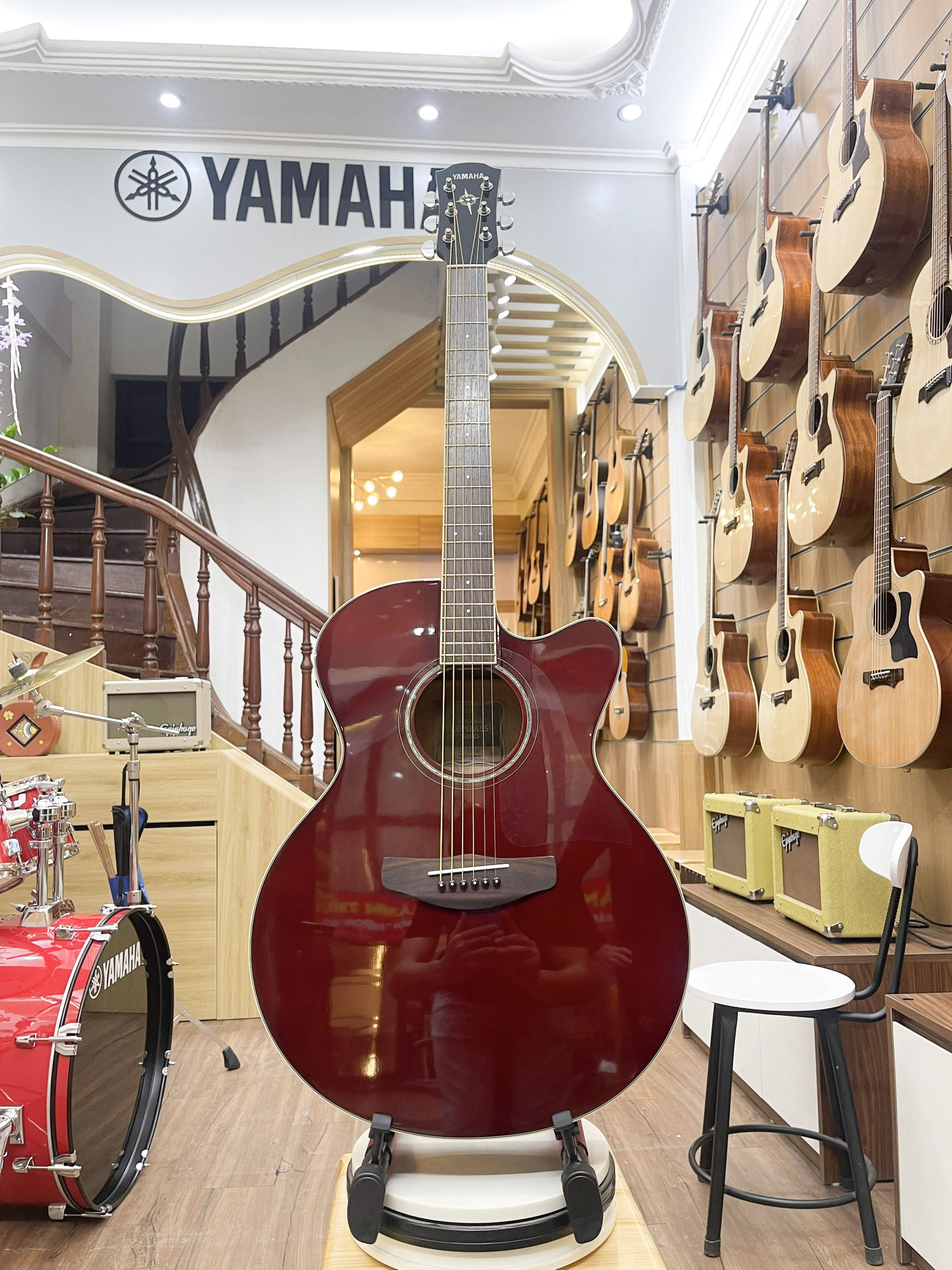 Đàn Guitar Acoustic Yamaha CPX600 (ROOT BEER)